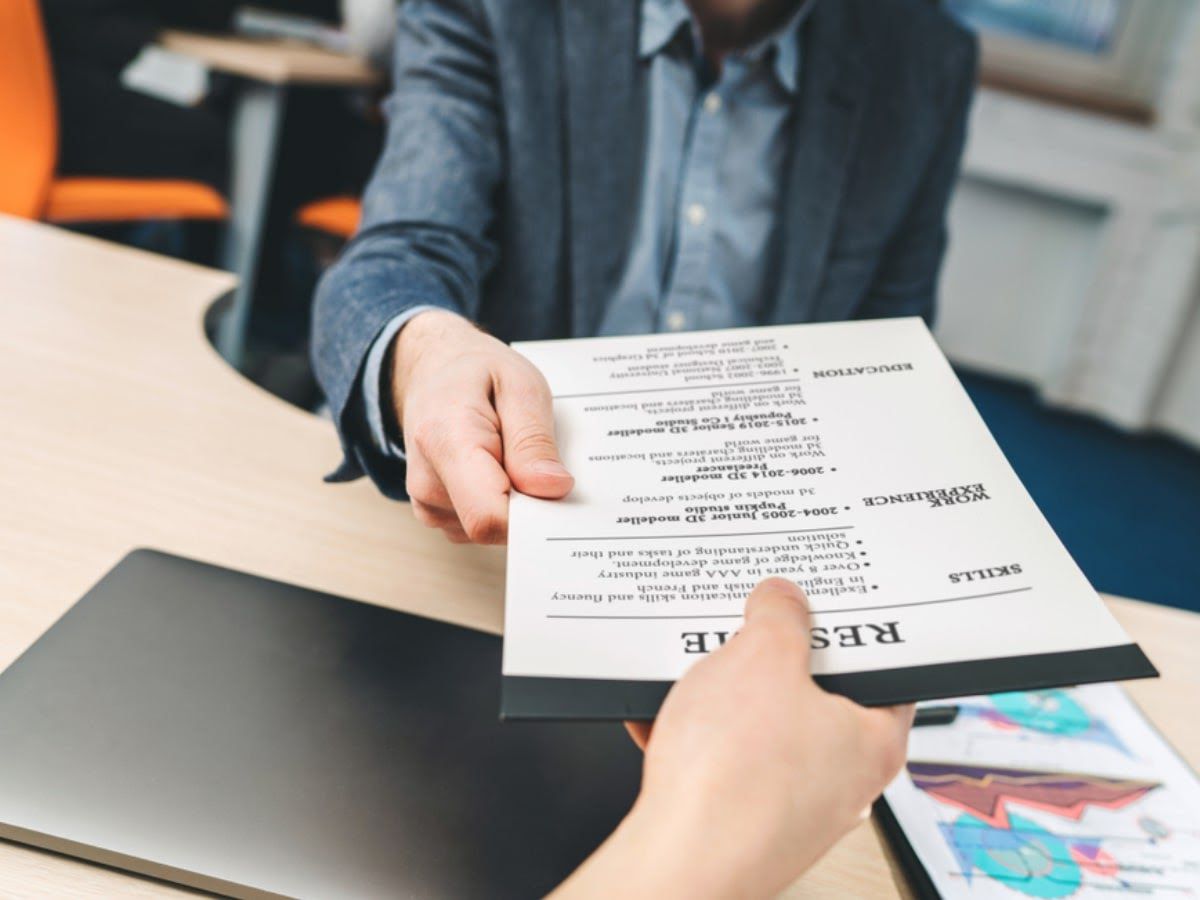 Làm Bằng Cao Đẳng Dược Sĩ Có Thể Mở Được Quầy Thuốc Không?