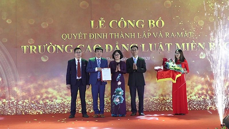 lam bang dai hoc luat hinh su3