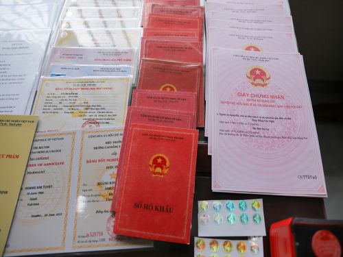 Làm Giấy Tờ Giả Đà Nẵng Giá Rẻ Lấy Ngay, Không Cần Đặt Cọc