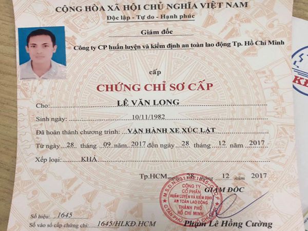 Làm Chứng Chỉ Máy Xúc Lấy Ngay Tại Làm Bằng Đại Học
