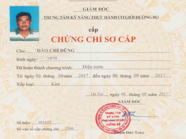 Làm Chứng Chỉ Nghề Điện Lấy Ngay Tại Làm Bằng Đại Học