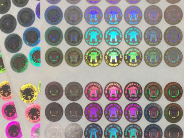 Cung Cấp Tem Bằng Cấp 7 Màu 6 Cánh Hologram Bộ Giáo Dục