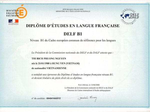 Làm Chứng Chỉ Tiếng Pháp Phôi Gốc Bao Công Chứng Quốc Tế