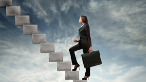 Làm bằng đại học giúp cơ hội nghề nghiệp và lương thưởng tăng cao