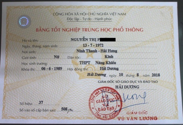 Làm Bằng Cấp 3 Phôi Thật Giá Rẻ Không Cần Học Và Thi