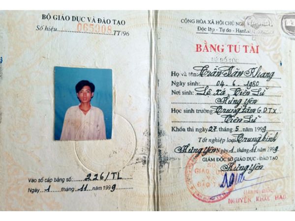 Làm Bằng Cấp 3 Phôi Thật Giá Rẻ Không Cần Học Và Thi