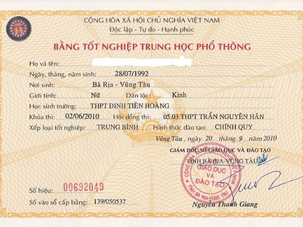 Làm Bằng Cấp 3 Phôi Thật Giá Rẻ Không Cần Học Và Thi