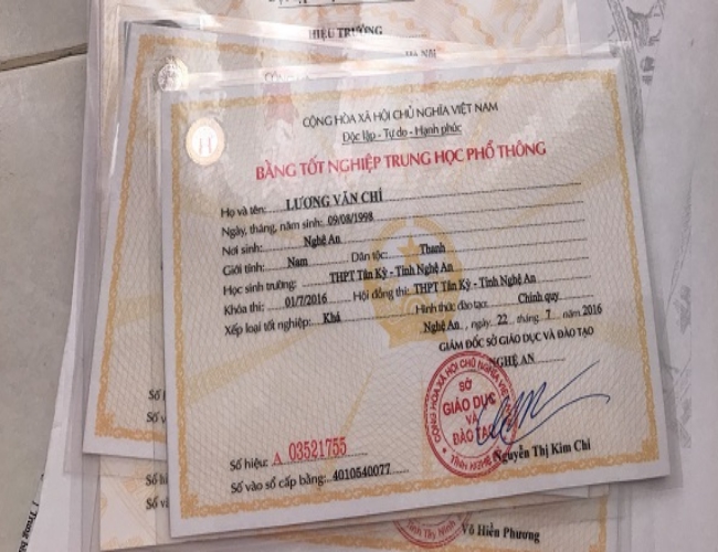 Làm Bằng Cấp 3 Phôi Thật Giá Rẻ Không Cần Học Và Thi